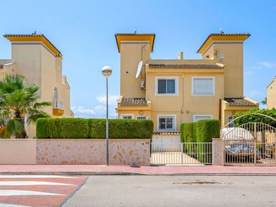 Imagen de Chalet Adosado en Benijofar